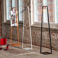 Monena PikkuPukki stand-up rack for public spaces